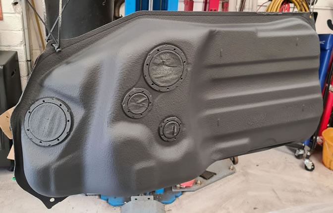Fuel tank painted with Gravitex