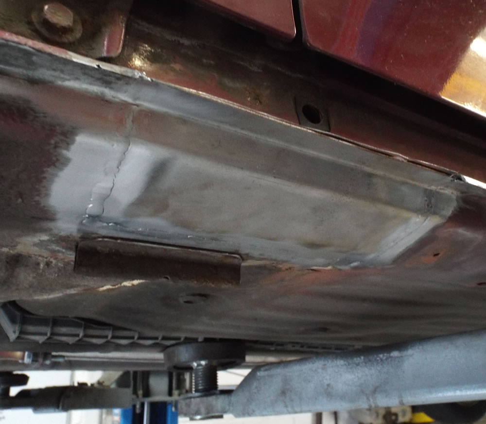 repair section welded in to the front near side sill section
